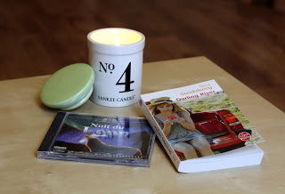 Coconut Numerical N 4 deYankee Candle